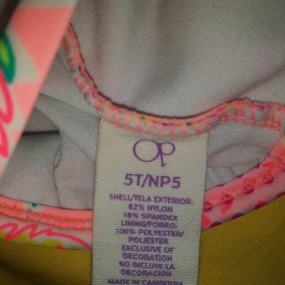 🆕Op | 🍍Pineapple Bathing Suit Size 5T 🍍 - Picture 7 of 8